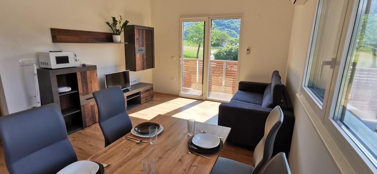 Apartmaji Tmaynka Tolmin Luaran gambar